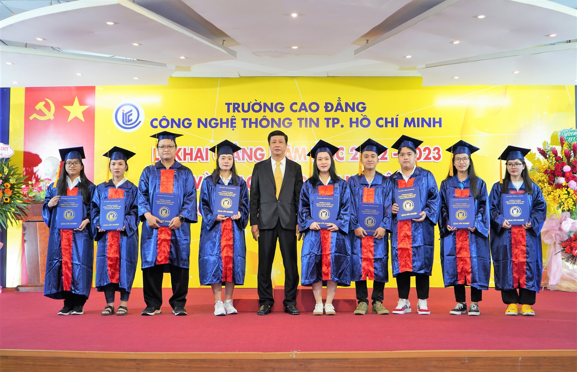 Tưng bừng Lễ khai giảng năm học 2022 - 2023 và Kỷ niệm 40 năm ngày Nhà giáo Việt Nam tại Trường ITC